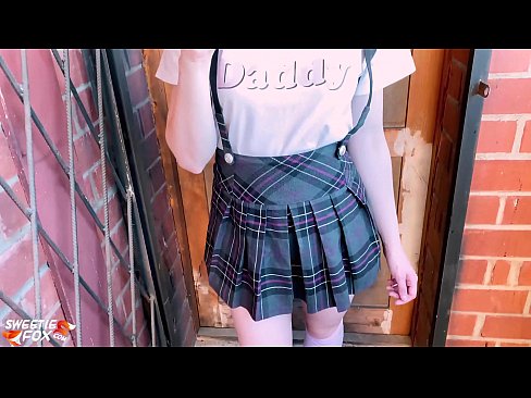 ❤️ स्कूलकी केटीले आफ्नो डिक गहिरो चुस्छे र कक्षाको सट्टा चुदाउँछे। ❌ सेक्स ☑